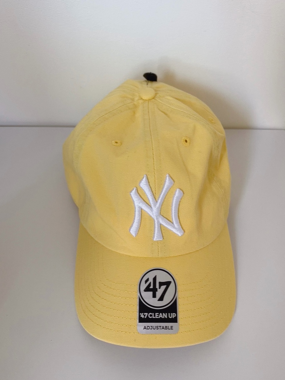 47 New York Yankees Clean Up Adjustable Cap yellow